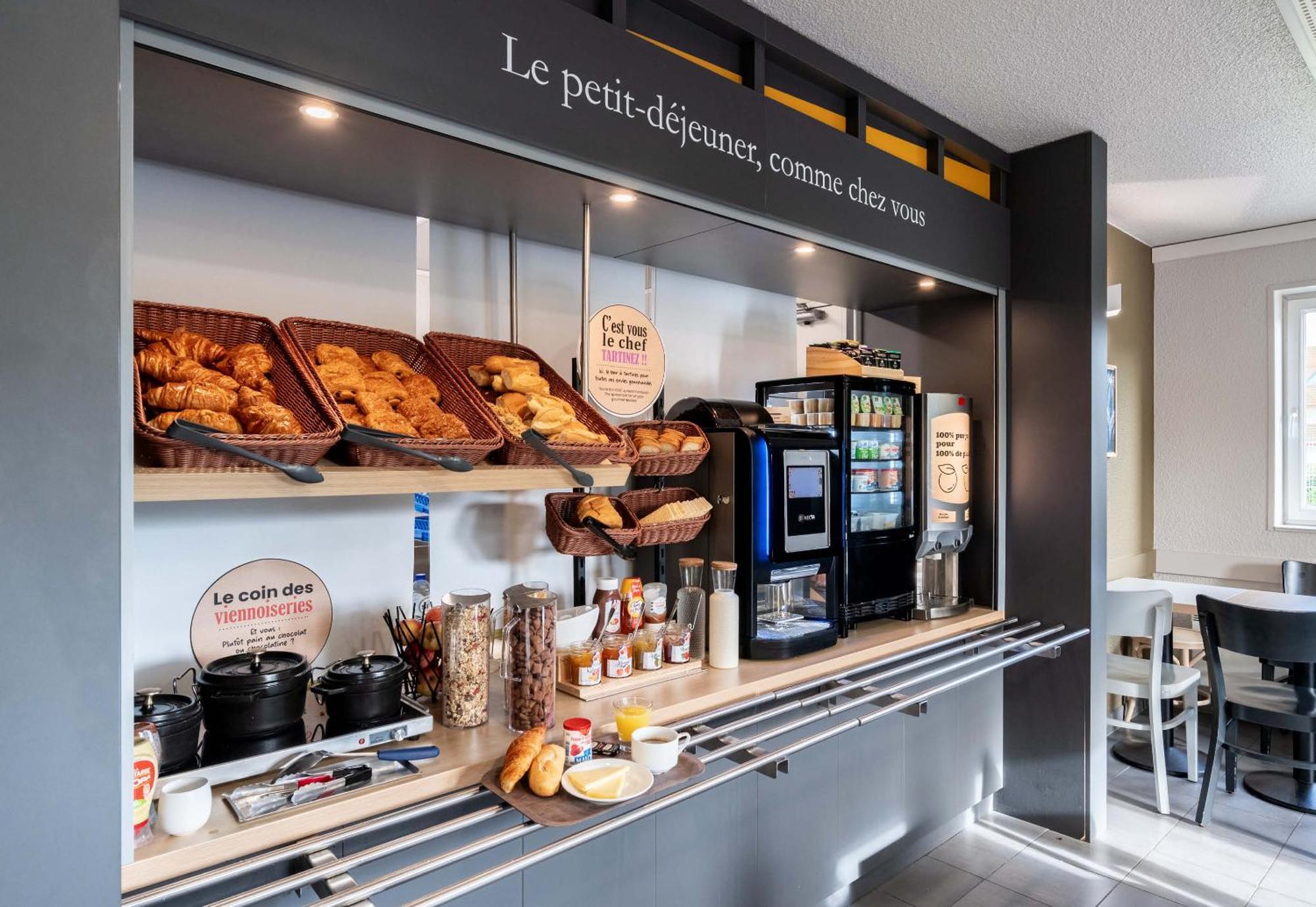B&B Hotel Lille Lezennes Stade Pierre Mauroy Ngoại thất bức ảnh