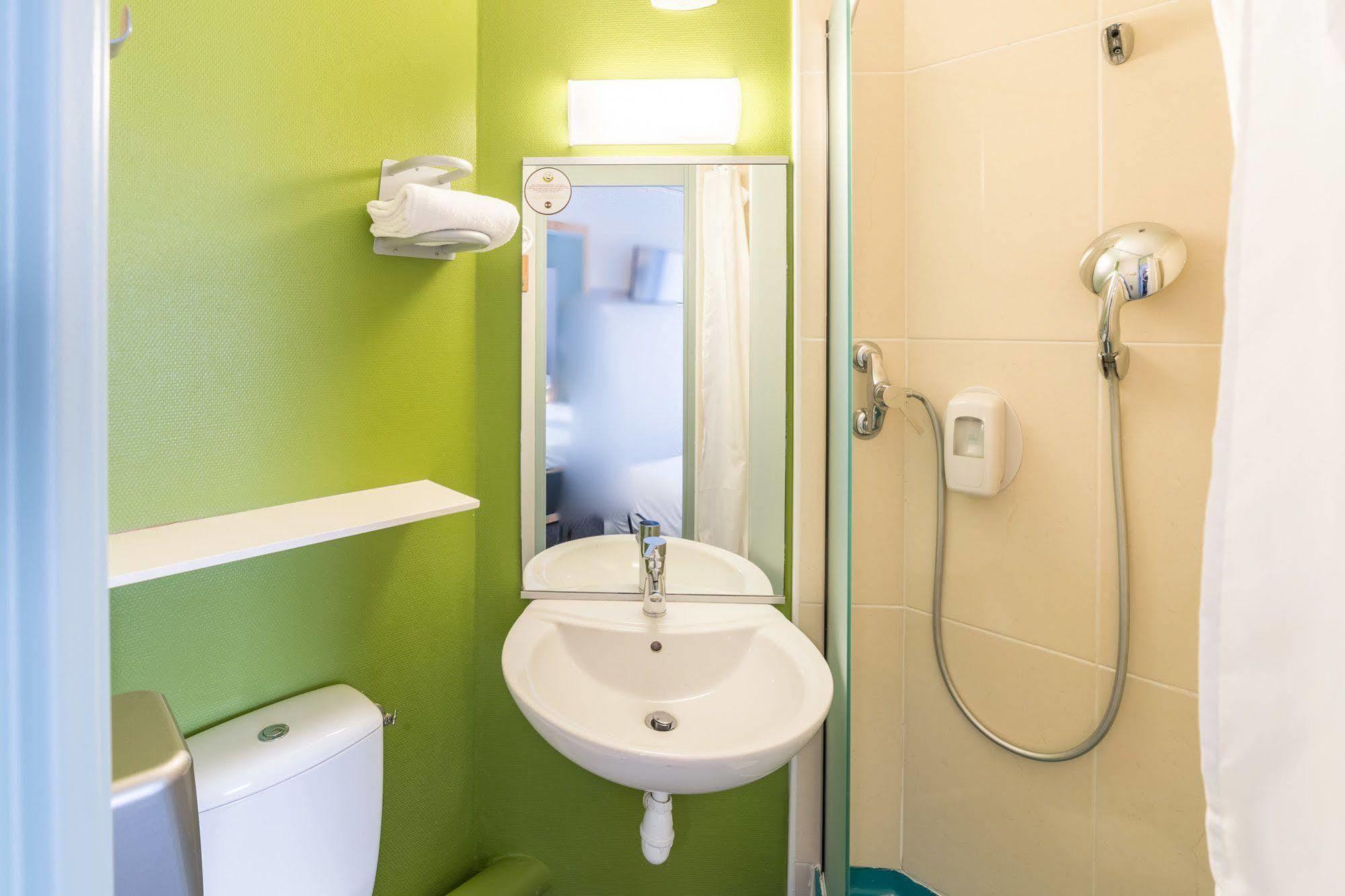 B&B Hotel Lille Lezennes Stade Pierre Mauroy Ngoại thất bức ảnh