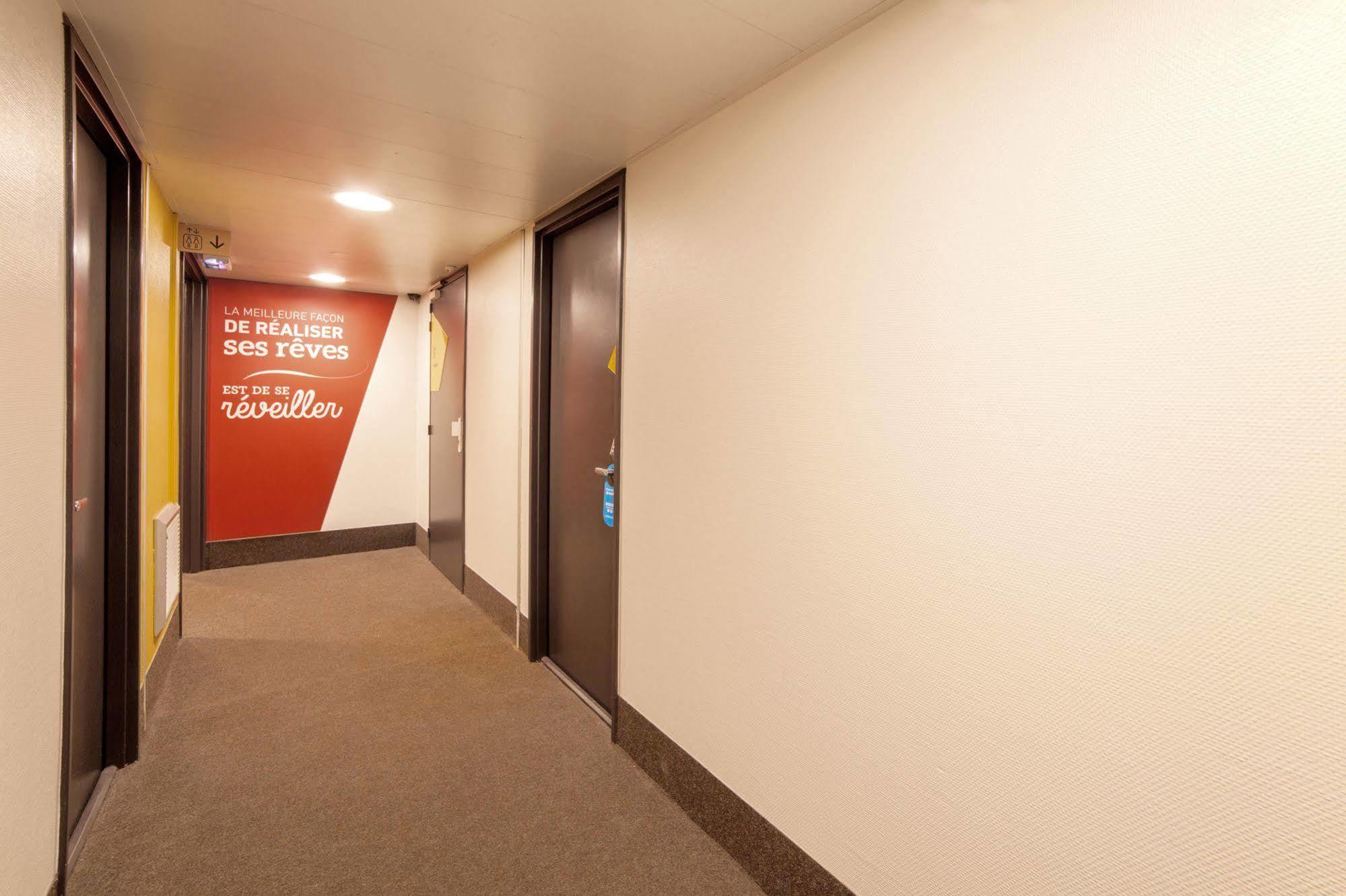 B&B Hotel Lille Lezennes Stade Pierre Mauroy Ngoại thất bức ảnh